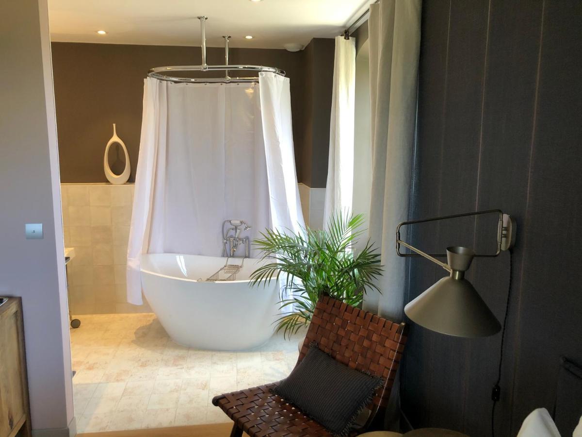 La Bastide Des Grands Chenes Bed & Breakfast Льомбеск Екстериор снимка