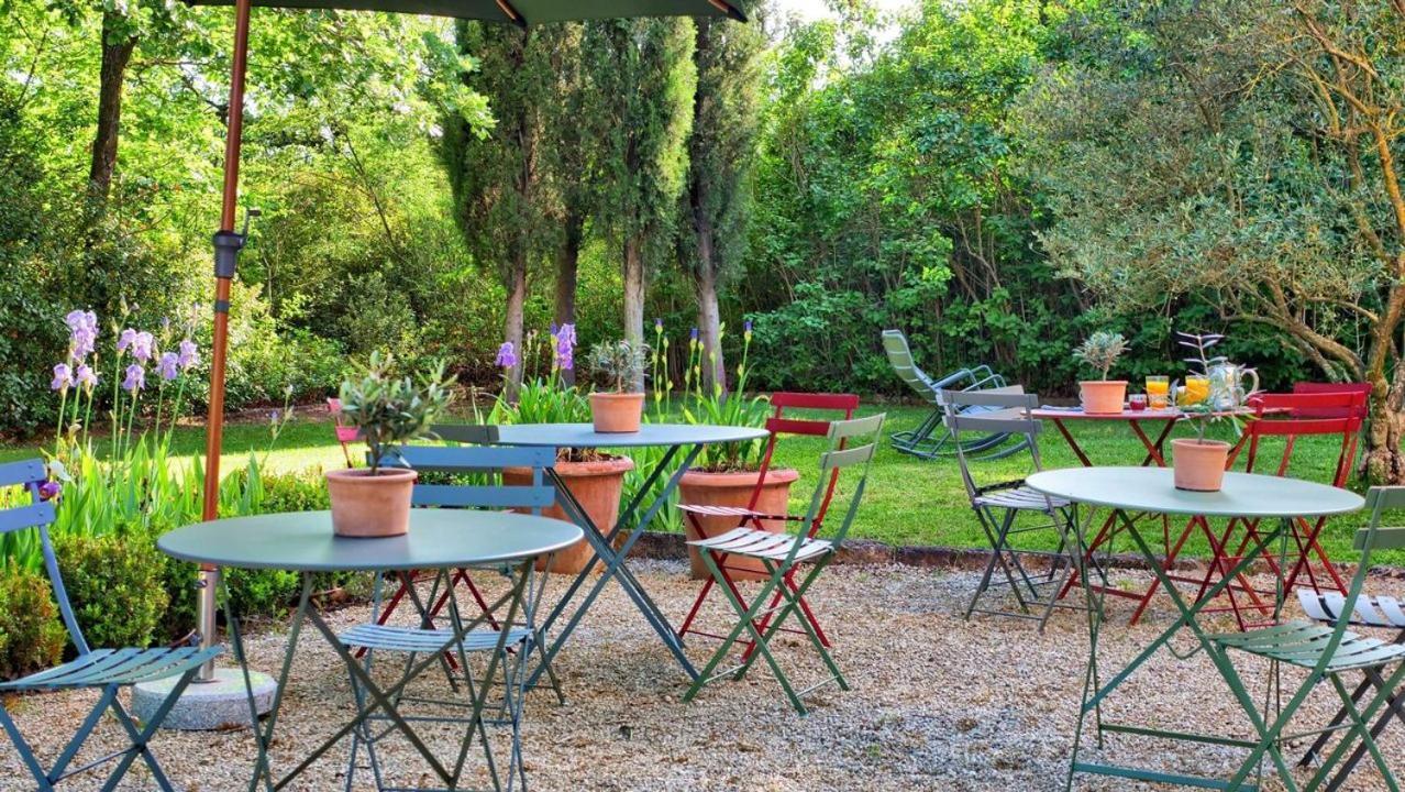 La Bastide Des Grands Chenes Bed & Breakfast Льомбеск Екстериор снимка